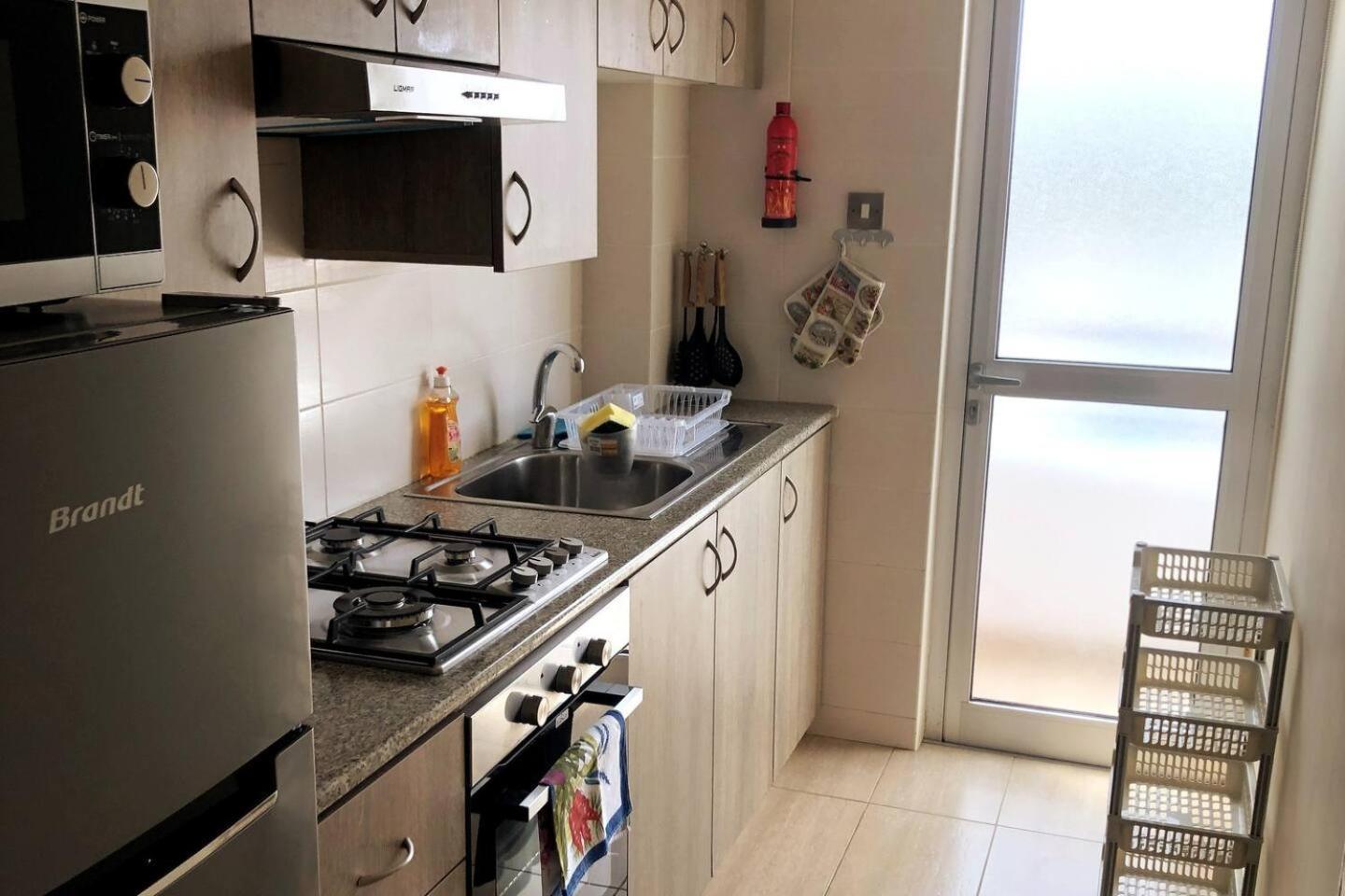 Beach Apartment Mackenzie, Larnaca Ngoại thất bức ảnh
