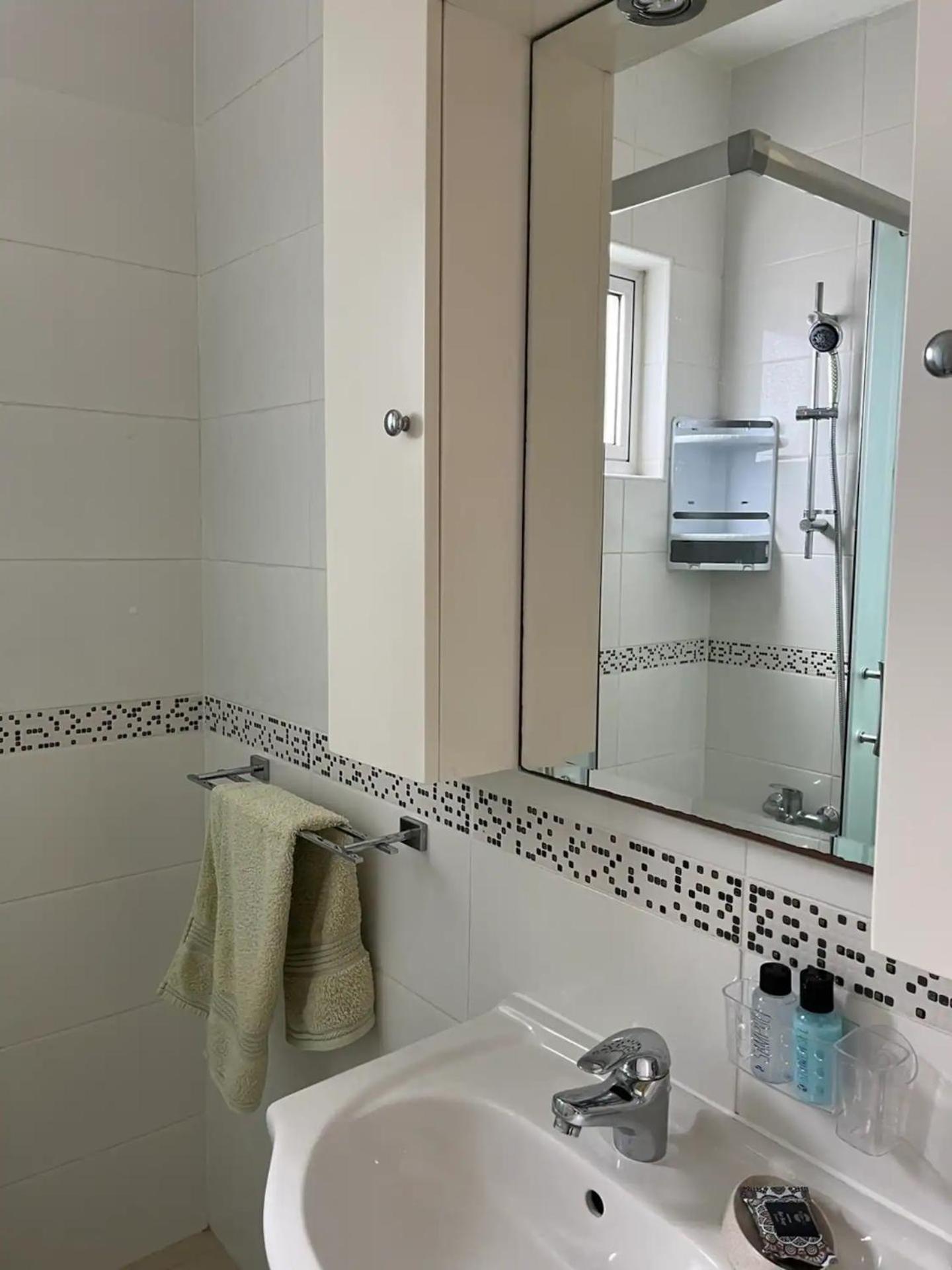 Beach Apartment Mackenzie, Larnaca Ngoại thất bức ảnh